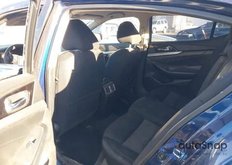 2016 Nissan Maxima 3.5 Platinum/3.5 S/3.5 Sl/3.5 Sr/3.5 Sv from USA, damaged, VIN 1N4AA6AP5GC384906